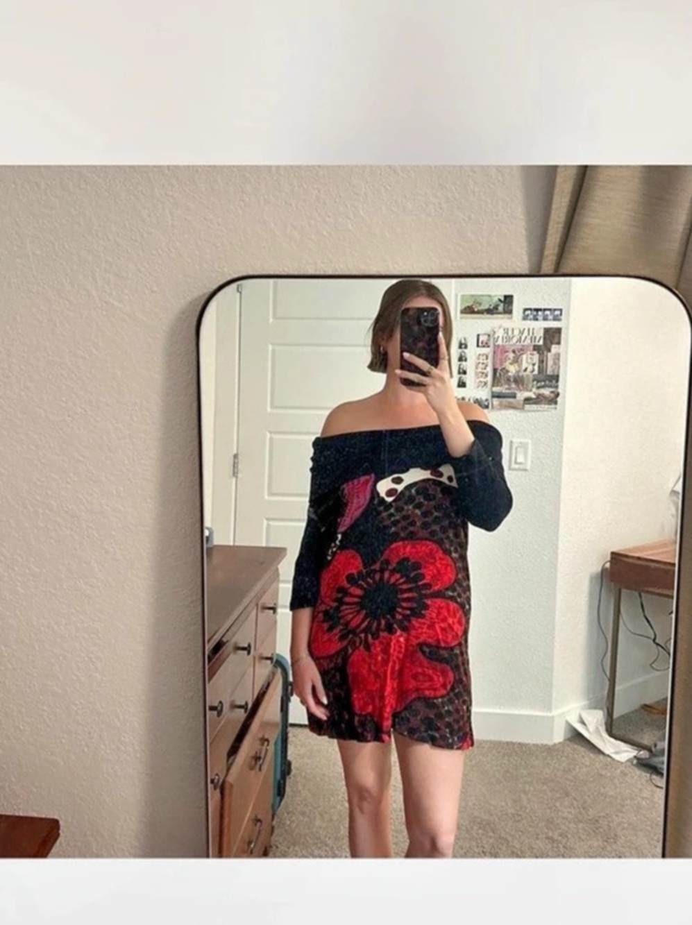 Papillion Floral Mini sweater Dress in Black & Red Size Medium